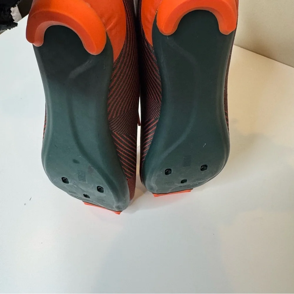 Adidas THE ROAD CYCLING SHOES size 10.5 men’s 11.5 women